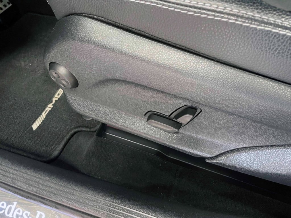 MERCEDES-BENZ GLC 250 D PREMIUM 4MATIC AUTO - 44