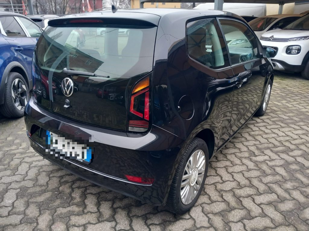 VOLKSWAGEN up! 1.0 3p. EVO beats up! BlueMotion Technology - 5