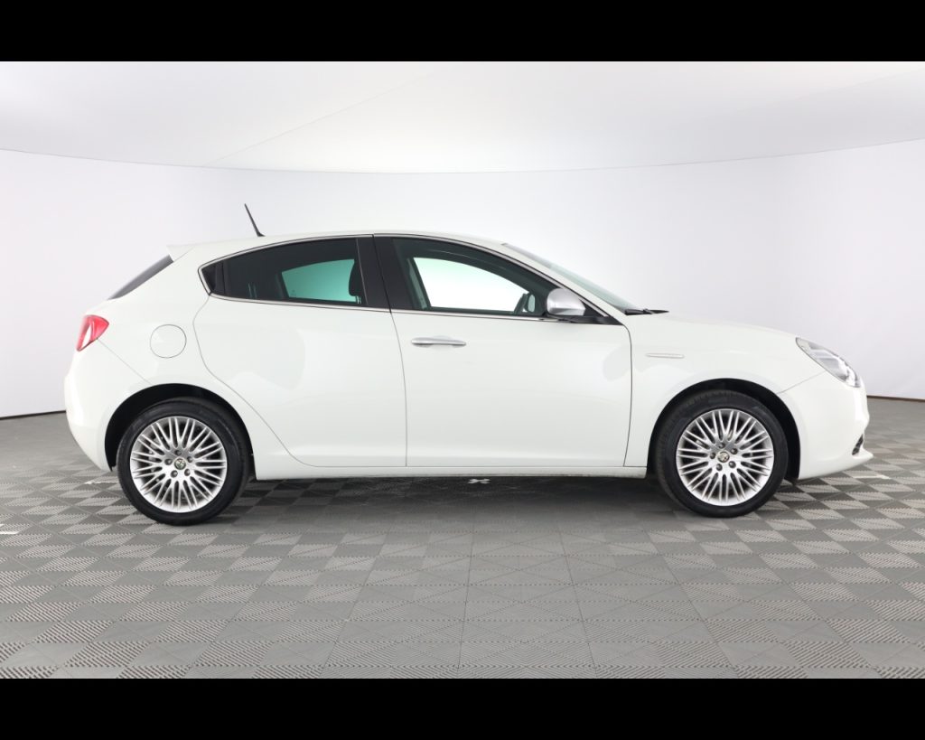 ALFA ROMEO Giulietta 1.4 t. Distinctive Gpl 120cv - 6
