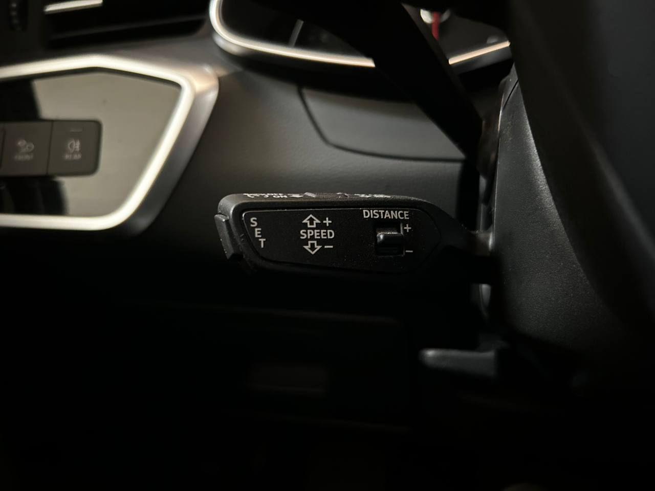 AUDI A6 Avant 40 2.0 TDI S tronic Business Sport TETTO - 20