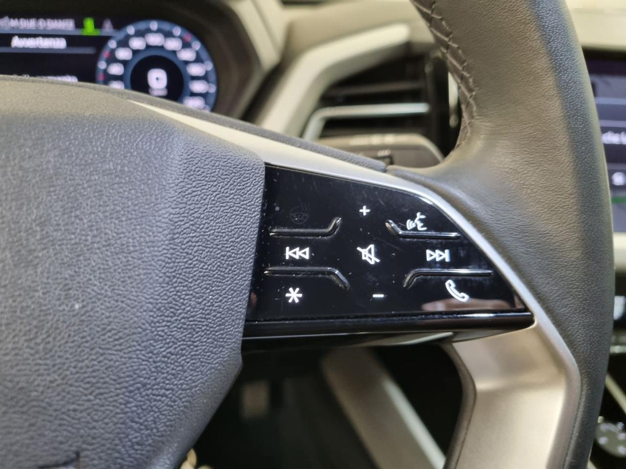 AUDI Q4 e-tron Q4 SPB 50 e-tron quattro S line edition 300 CV - 4