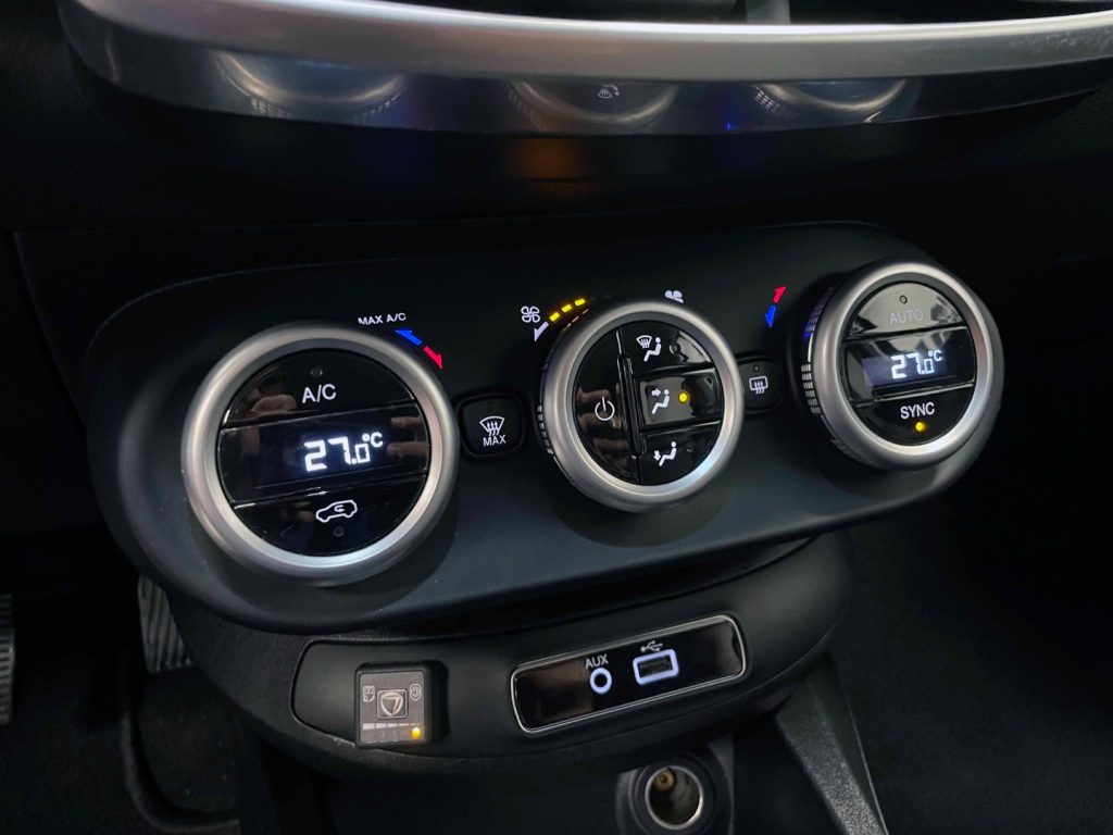 FIAT 500X 1.6 E-TORQ POP STAR 4x2 110CV MY17 GPL - 25