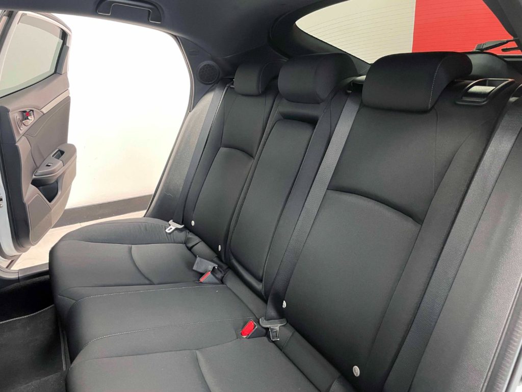 HONDA Civic 5P 1.5 T SPORT + - 29