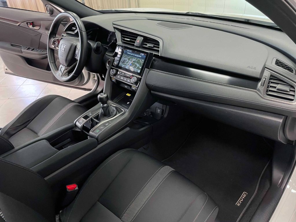 HONDA Civic 5P 1.5 T SPORT + - 48