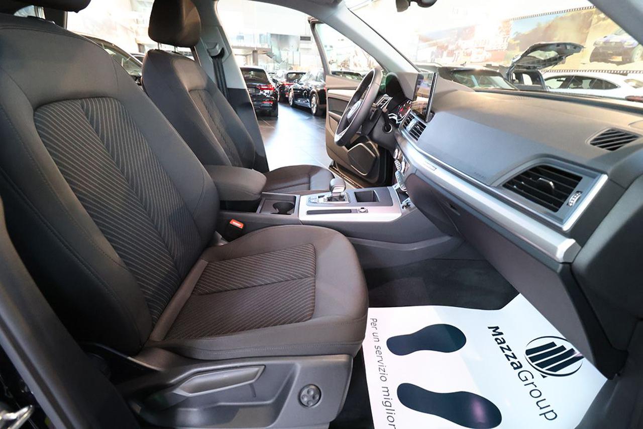 AUDI Q5 40 TDI Quattro S-Tronic Business - 40
