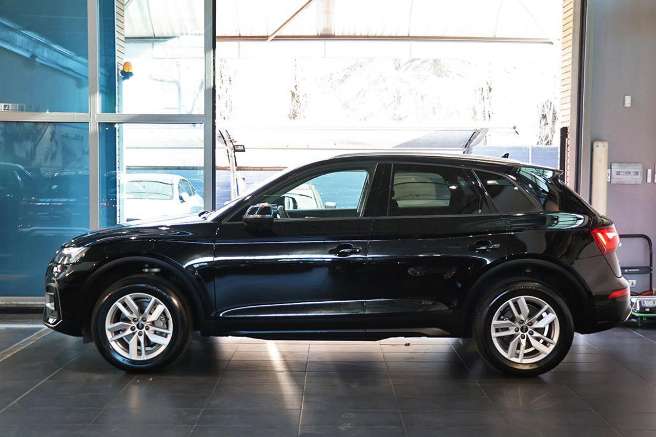 AUDI Q5 40 TDI Quattro S-Tronic Business - 3
