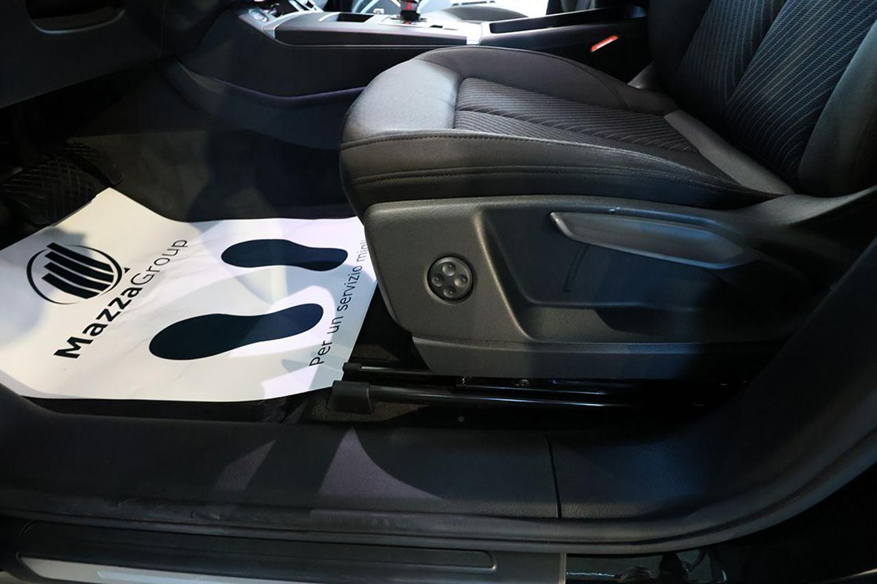 AUDI Q5 40 TDI Quattro S-Tronic Business - 39