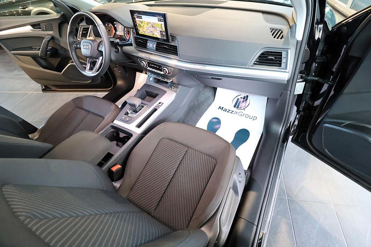 AUDI Q5 40 TDI Quattro S-Tronic Business - 16