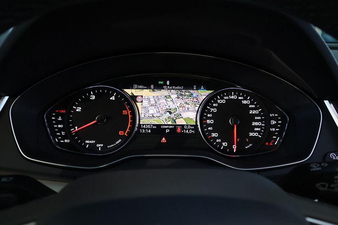 AUDI Q5 40 TDI Quattro S-Tronic Business - 31