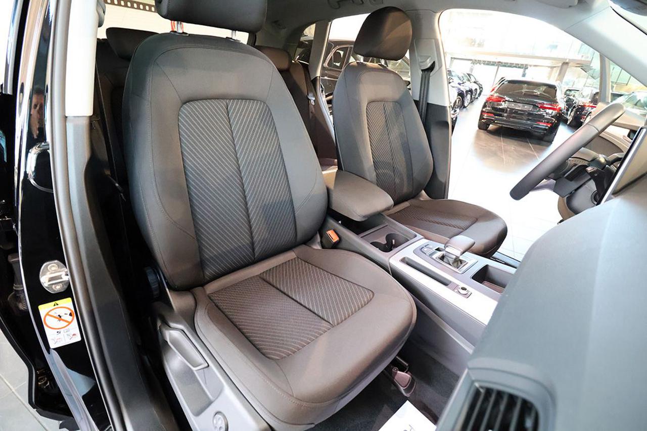 AUDI Q5 40 TDI Quattro S-Tronic Business - 17