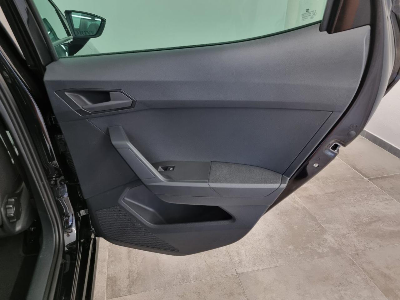 SEAT Ibiza 1.0 EcoTSI 95 CV 5 porte Black Edition Limited - 28