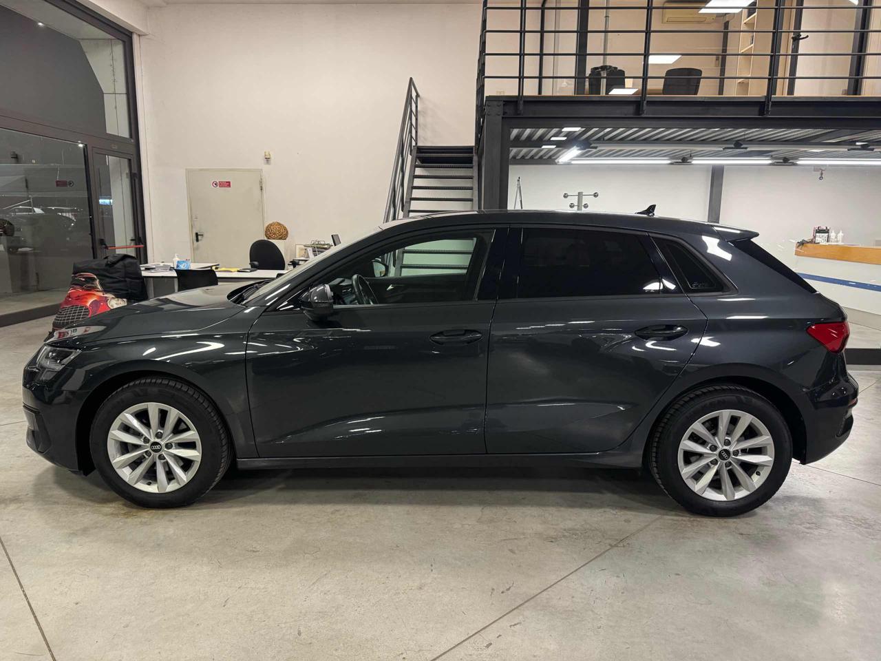 AUDI A3 SPB 30 g-tron S tronic Business - 6