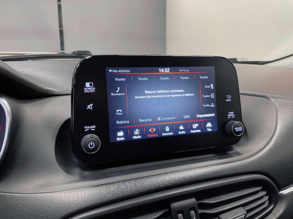 FIAT Tipo 5P 1.3 MJT LOUNGE S - 23