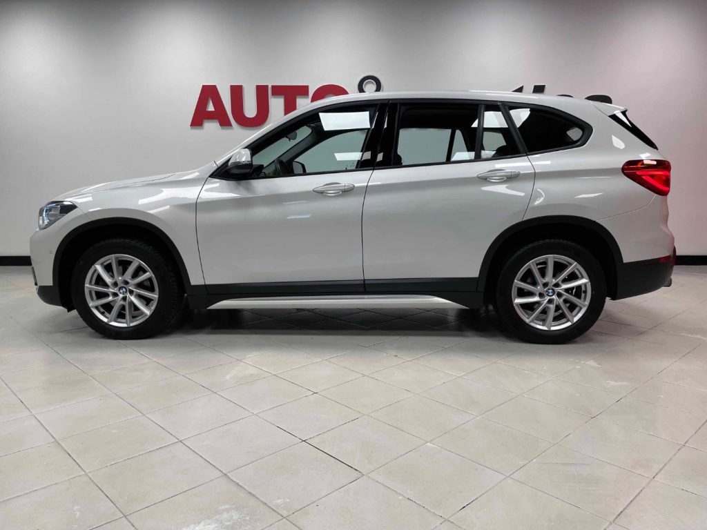 BMW X1 SDRIVE 18I SPORT LINE AUTO - 6