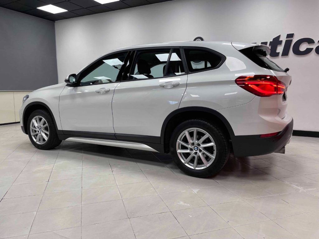 BMW X1 SDRIVE 18I SPORT LINE AUTO - 7