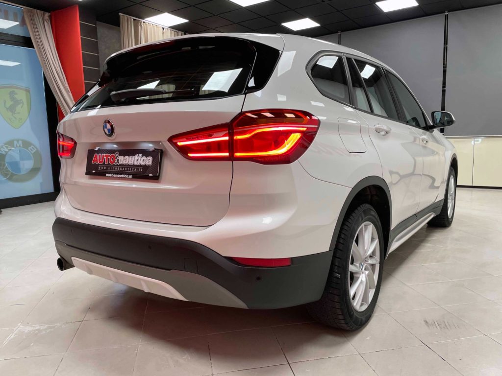 BMW X1 SDRIVE 18I SPORT LINE AUTO - 12