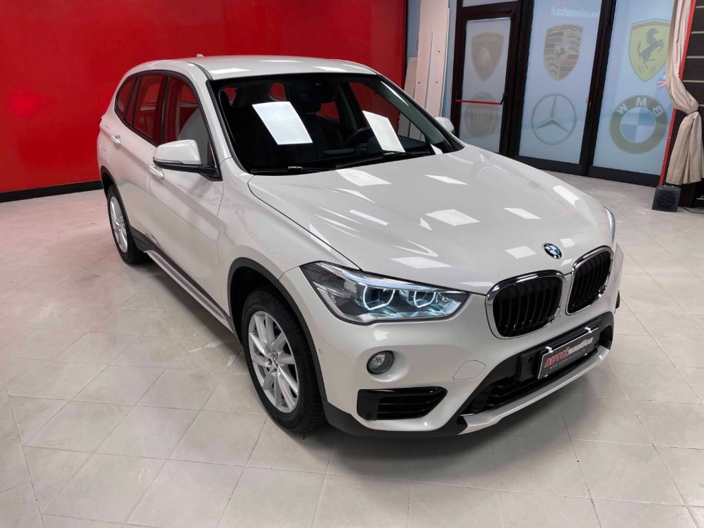 BMW X1 SDRIVE 18I SPORT LINE AUTO - 34