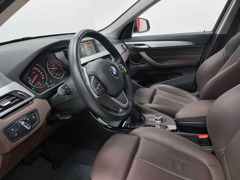 BMW X1 SDRIVE 18I SPORT LINE AUTO - 51