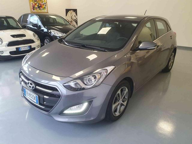 HYUNDAI i30 Grigio scuro metallizzato