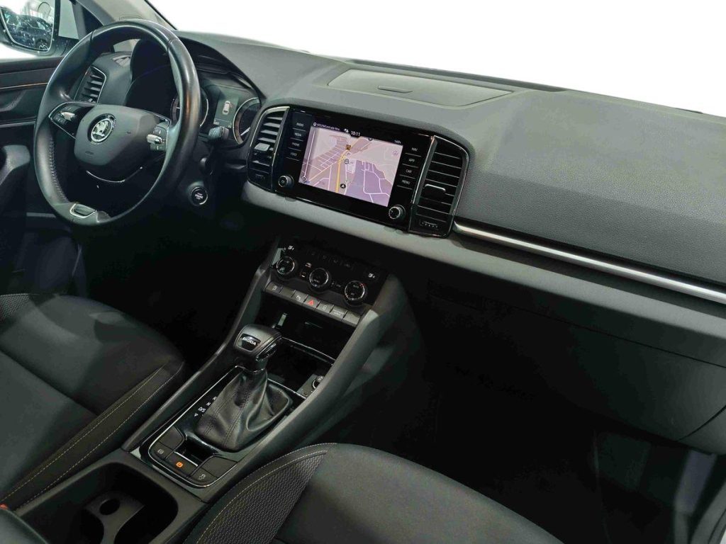 SKODA Karoq 2.0 TDI EVO SCR 115 CV DSG Executive - 9