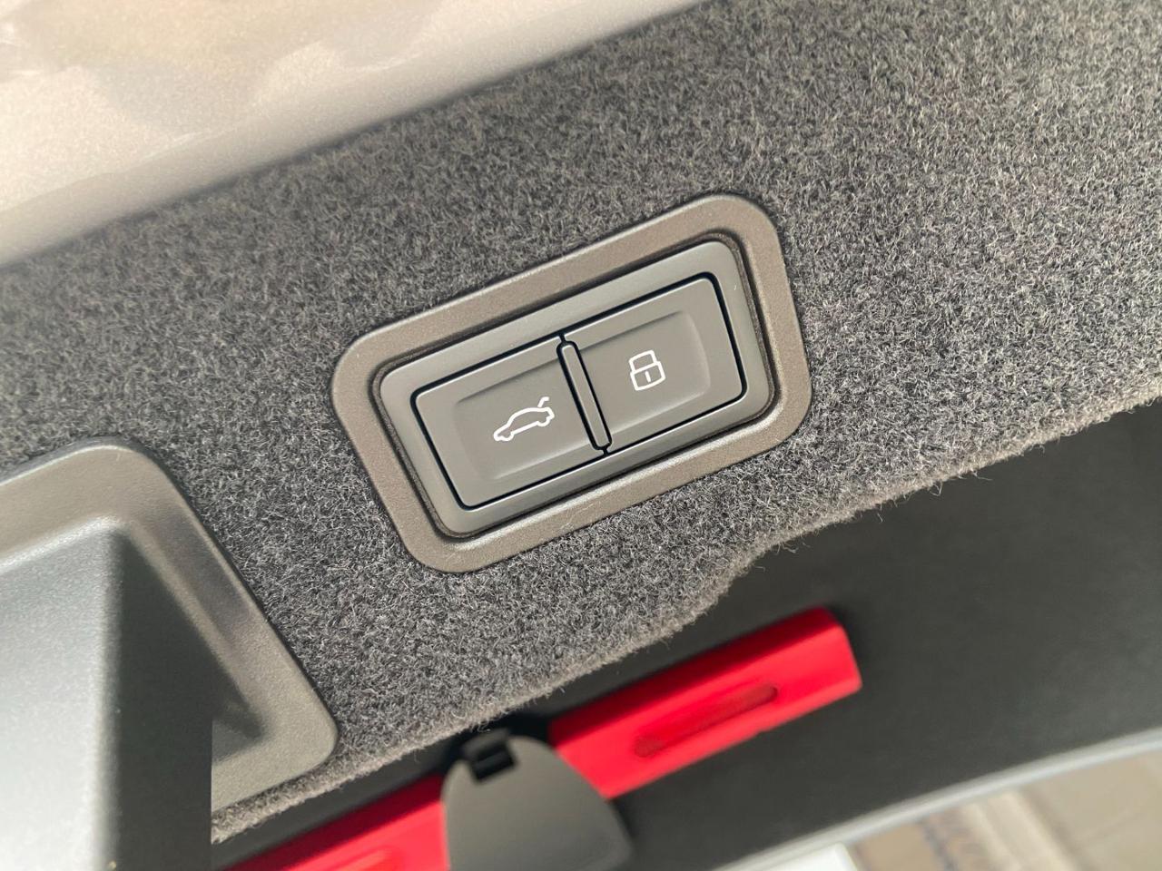 AUDI A8 50 TDI 3.0 quattro tiptronic S line TETTO. - 49