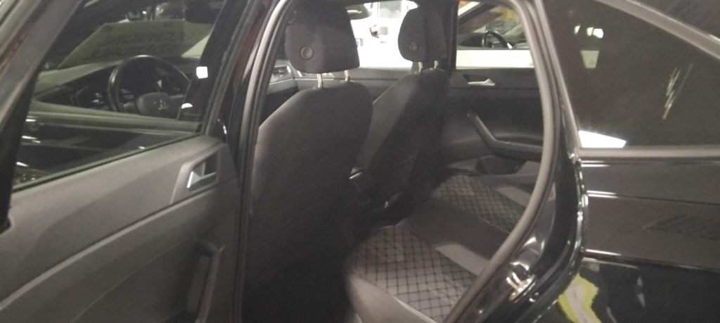 VOLKSWAGEN Taigo 1.0 TSI 110 CV DSG R-Line PLUS 18TETTO VIDEO - 28