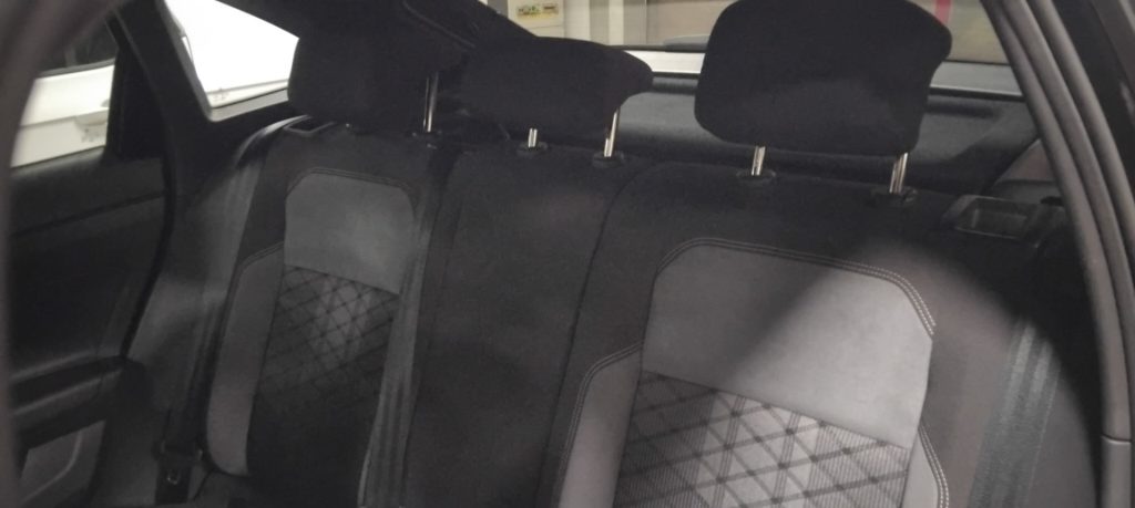 VOLKSWAGEN Taigo 1.0 TSI 110 CV DSG R-Line PLUS 18TETTO VIDEO - 29