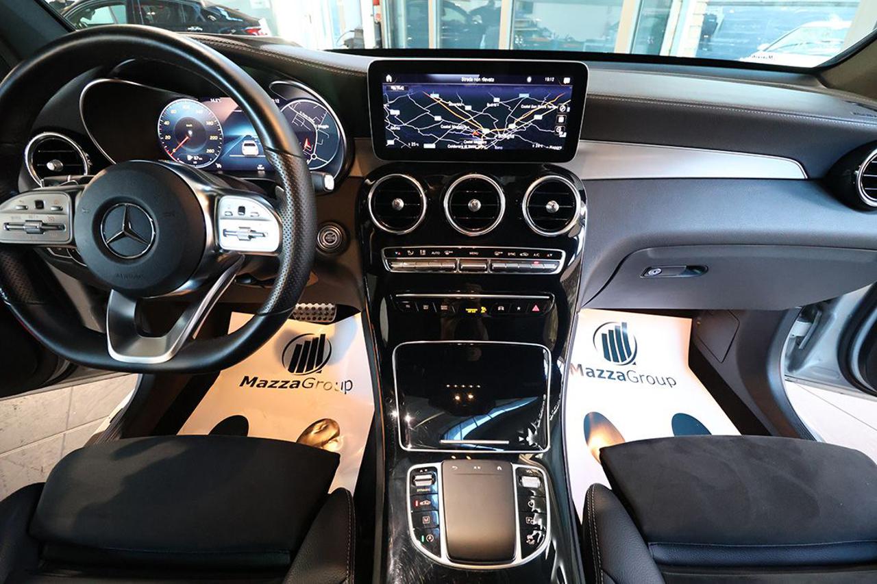 MERCEDES-BENZ GLC 200 4Matic Mild Hybrid Coupé Premium AMG - 32