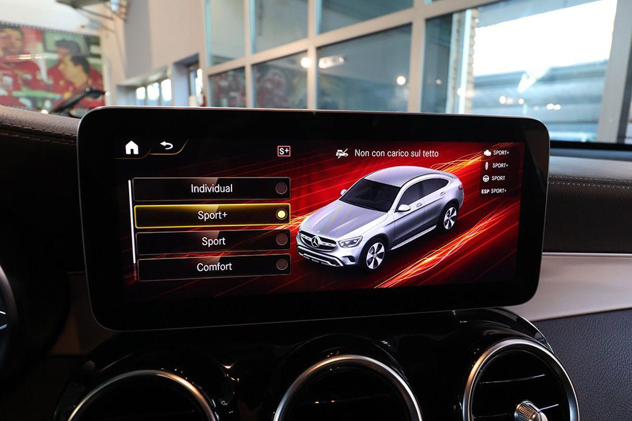 MERCEDES-BENZ GLC 200 4Matic Mild Hybrid Coupé Premium AMG - 29