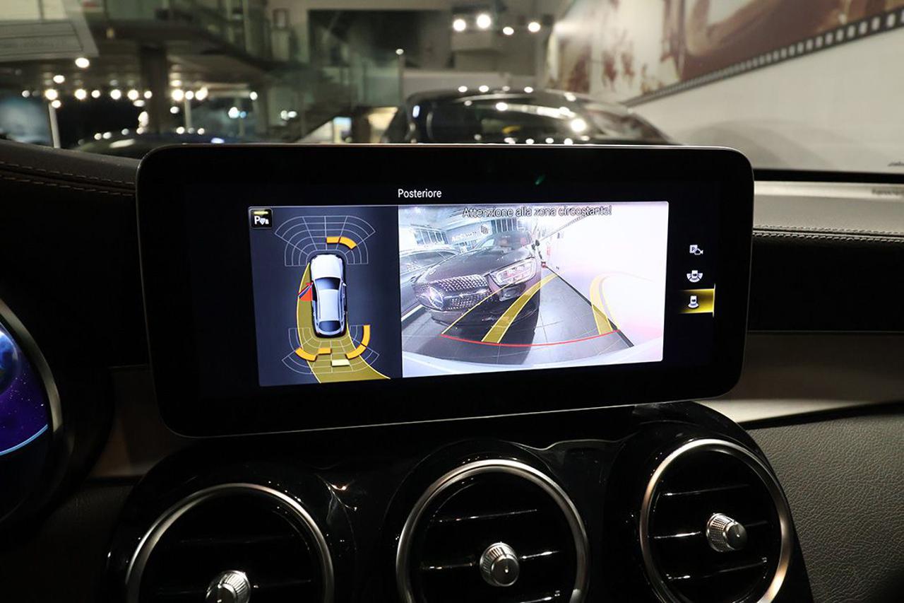 MERCEDES-BENZ GLC 200 4Matic Mild Hybrid Coupé Premium AMG - 24