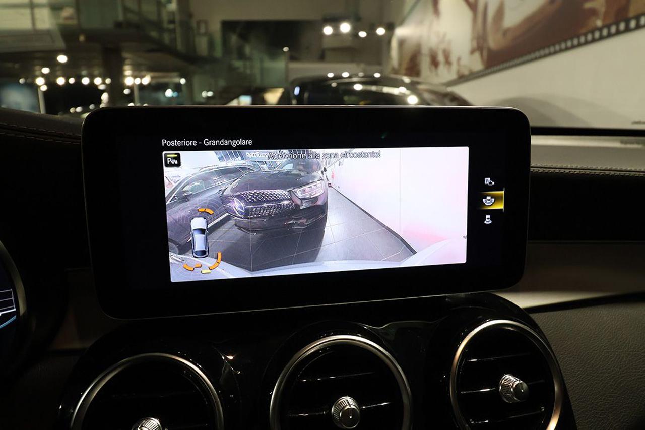 MERCEDES-BENZ GLC 200 4Matic Mild Hybrid Coupé Premium AMG - 25