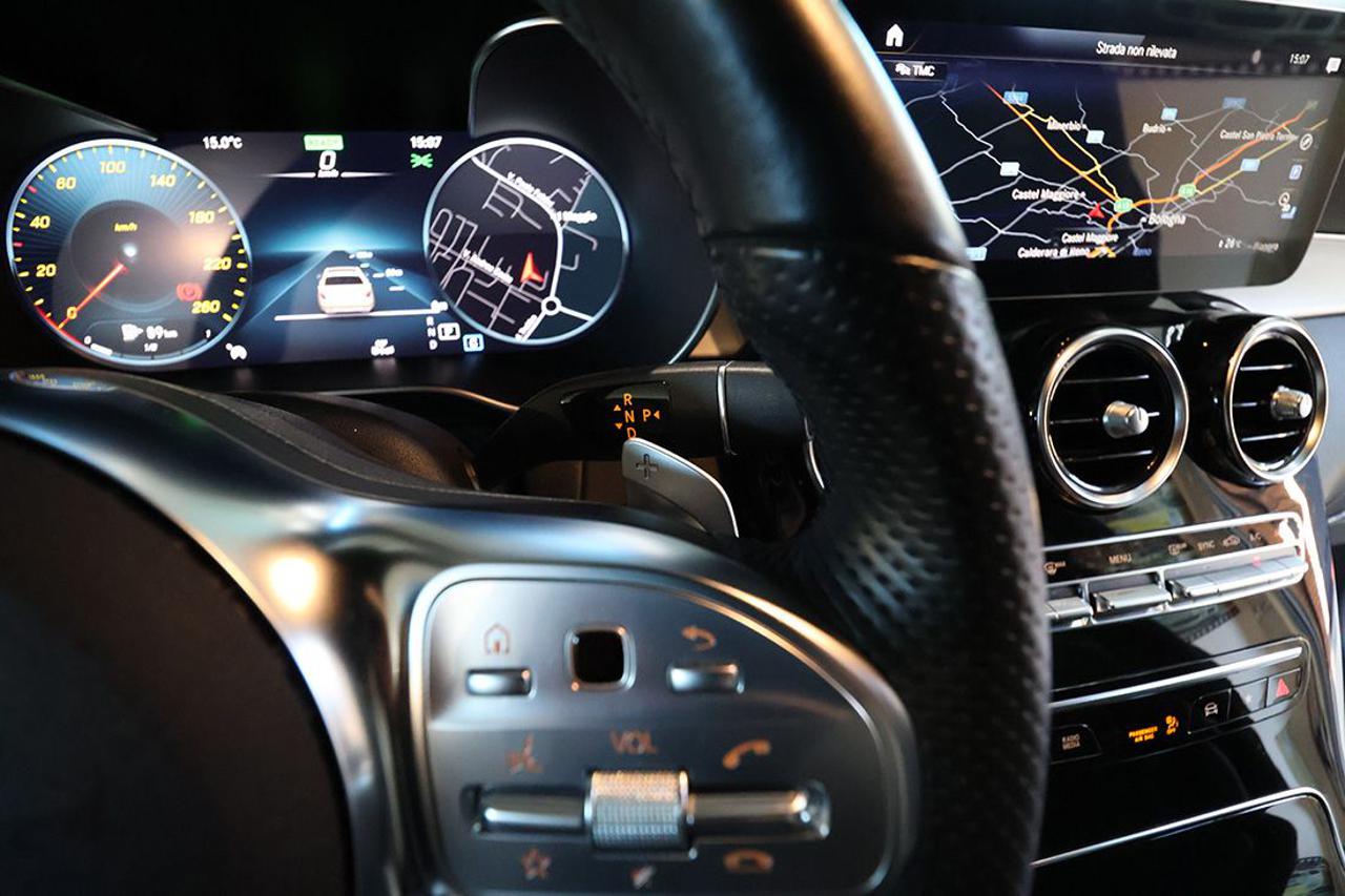 MERCEDES-BENZ GLC 200 4Matic Mild Hybrid Coupé Premium AMG - 22