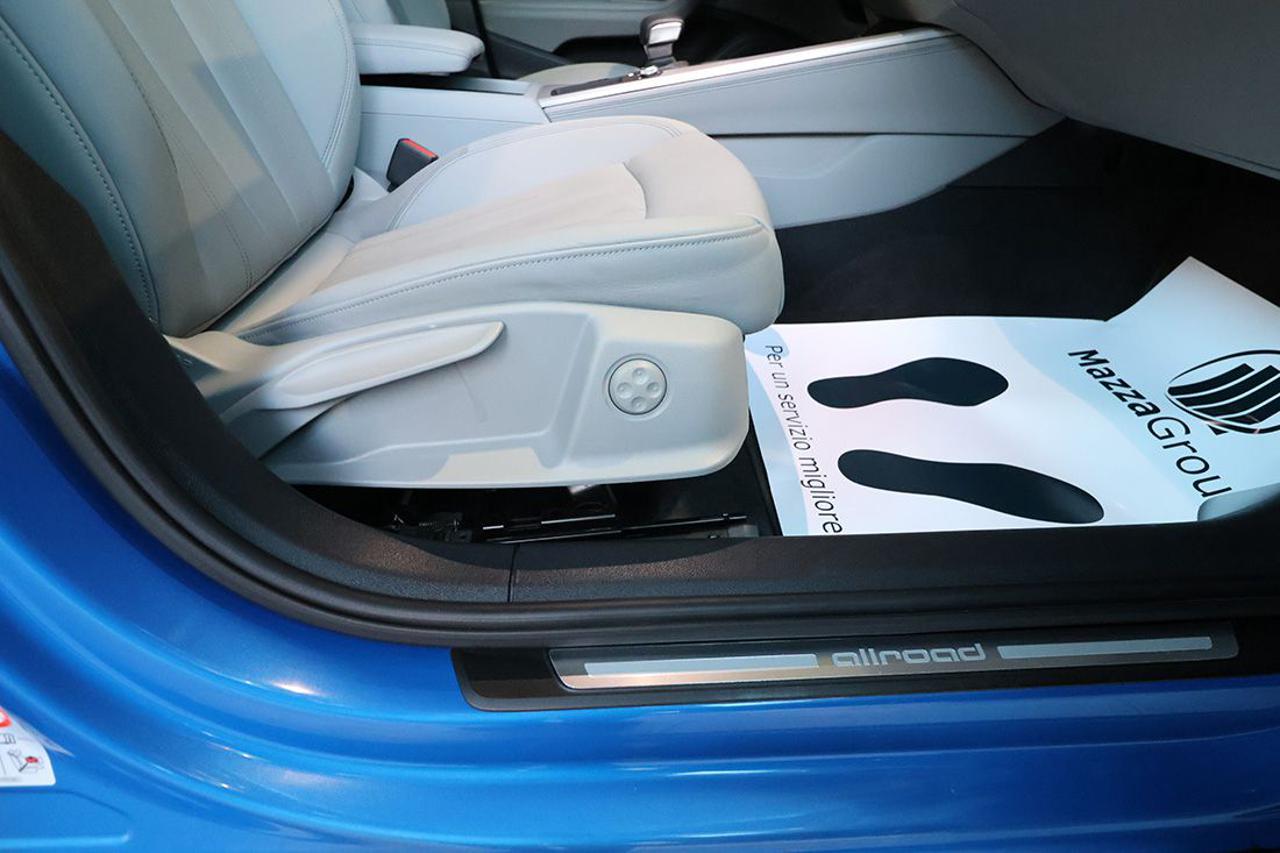 AUDI A4 allroad 40 TDI S-Tronic Business Evolution - 50