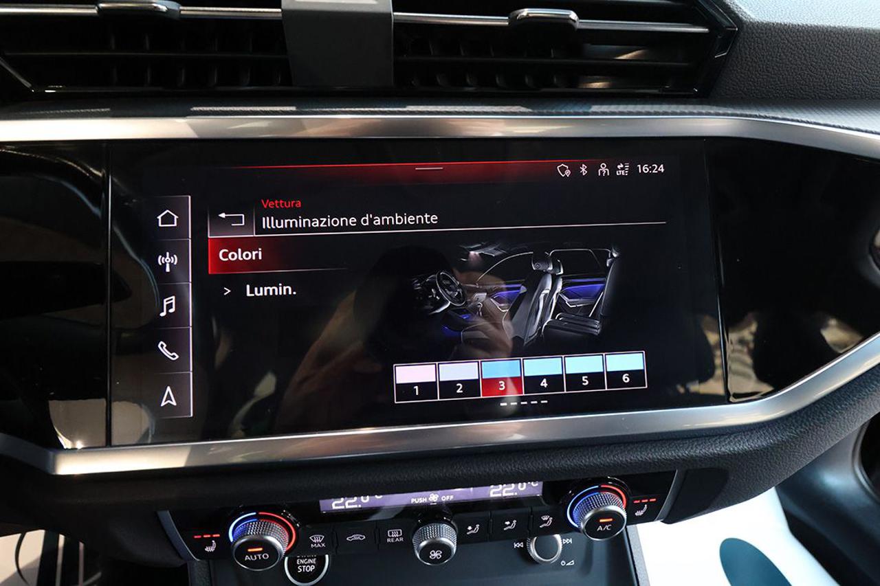 AUDI Q3 35 TFSI S-Tronic Business Advanced - 27