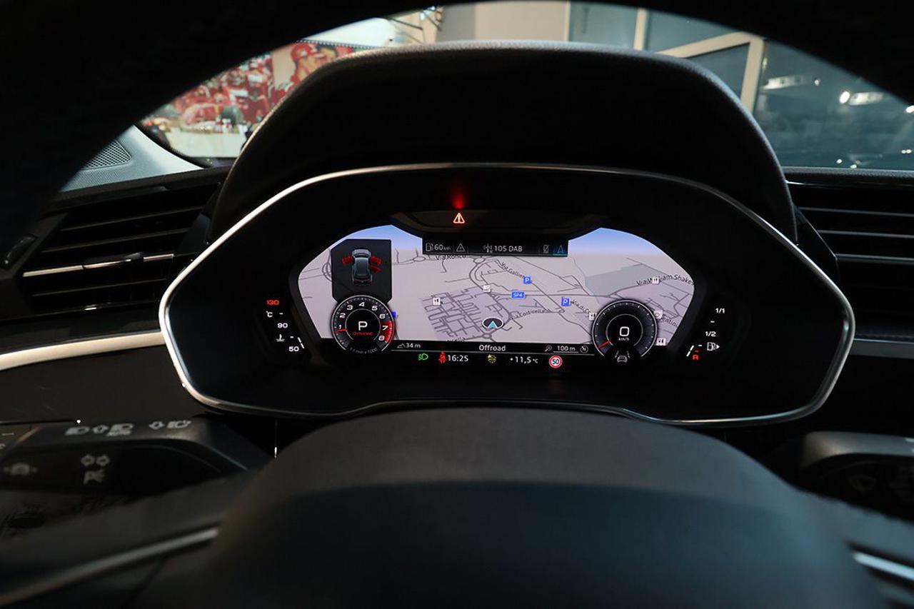 AUDI Q3 35 TFSI S-Tronic Business Advanced - 30