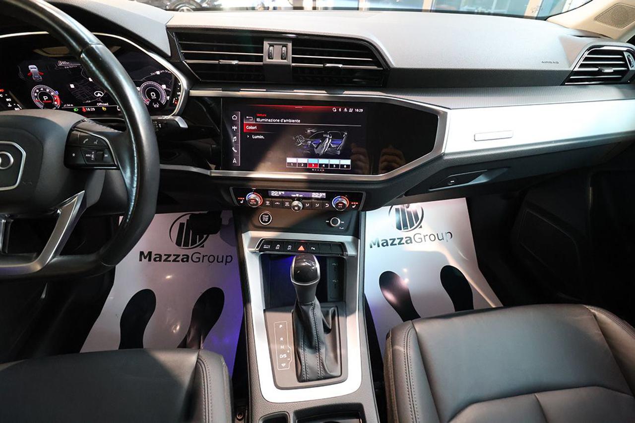 AUDI Q3 35 TFSI S-Tronic Business Advanced - 33