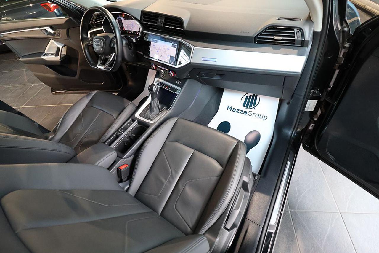 AUDI Q3 35 TFSI S-Tronic Business Advanced - 16