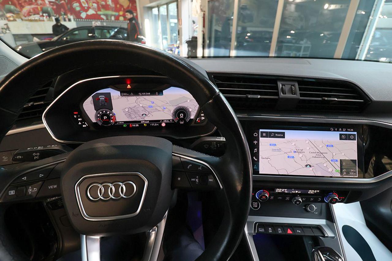 AUDI Q3 35 TFSI S-Tronic Business Advanced - 34