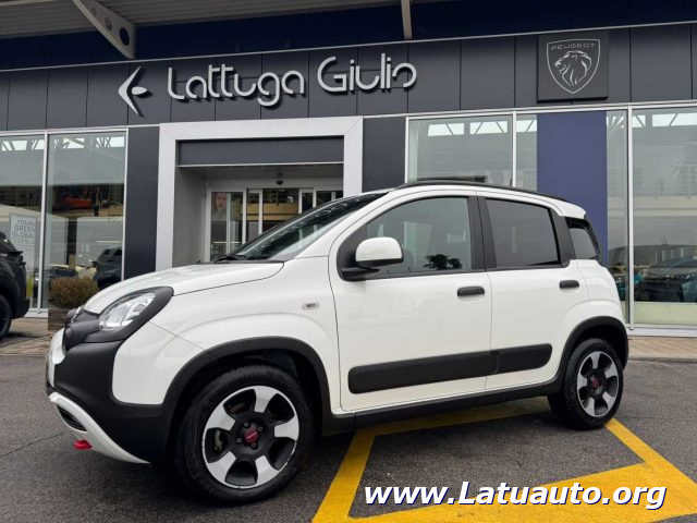 FIAT Panda Cross Bianco metallizzato