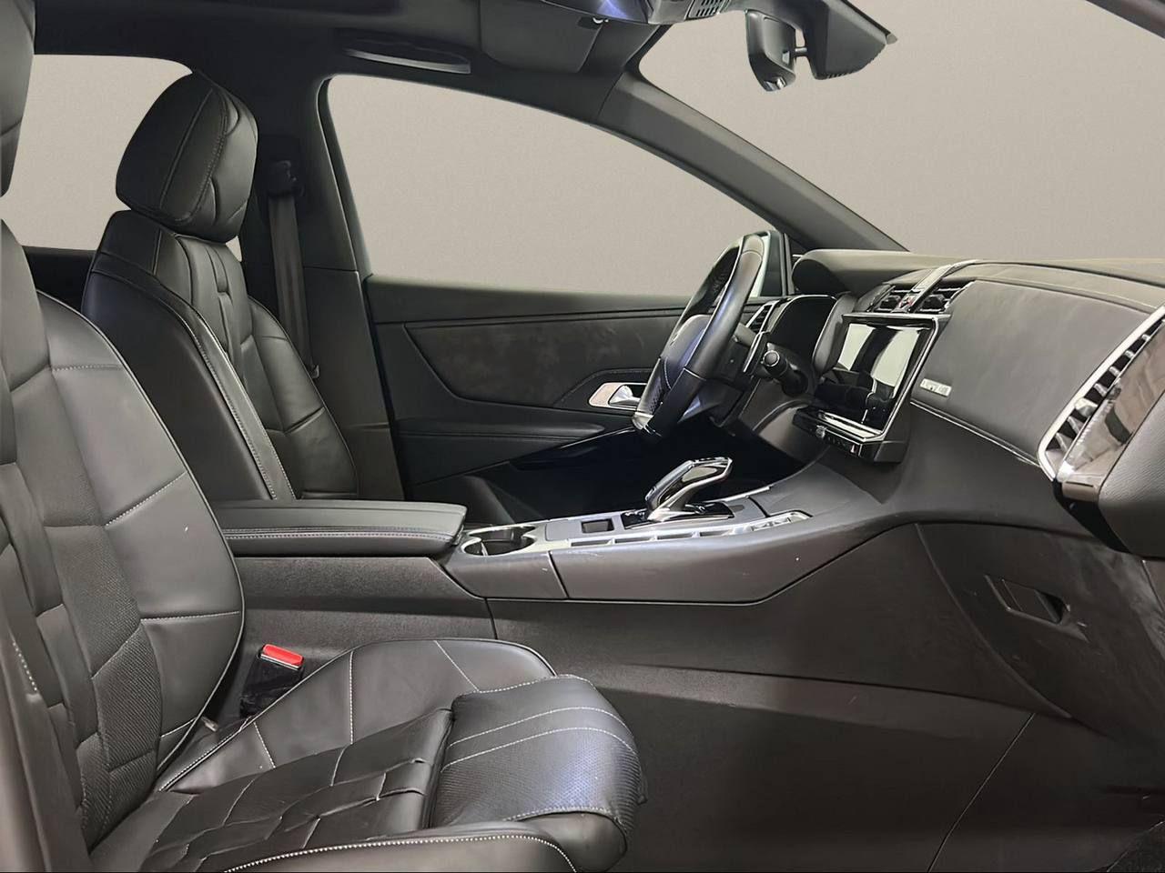 DS AUTOMOBILES DS 7 Crossback E-Tense 4x4 Louvre TETTO APRIBILE - 13