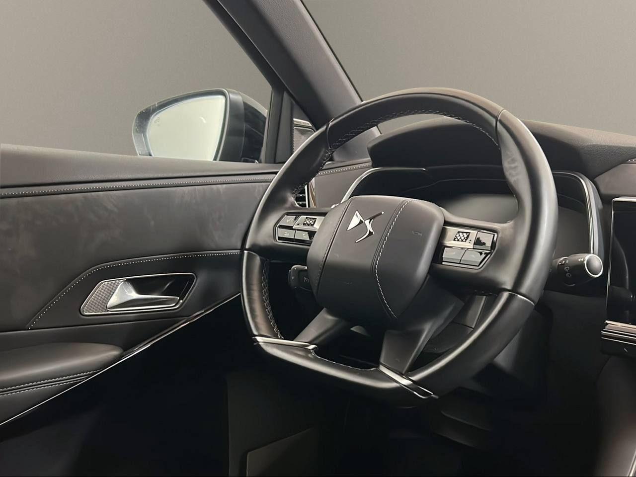 DS AUTOMOBILES DS 7 Crossback E-Tense 4x4 Louvre TETTO APRIBILE - 27