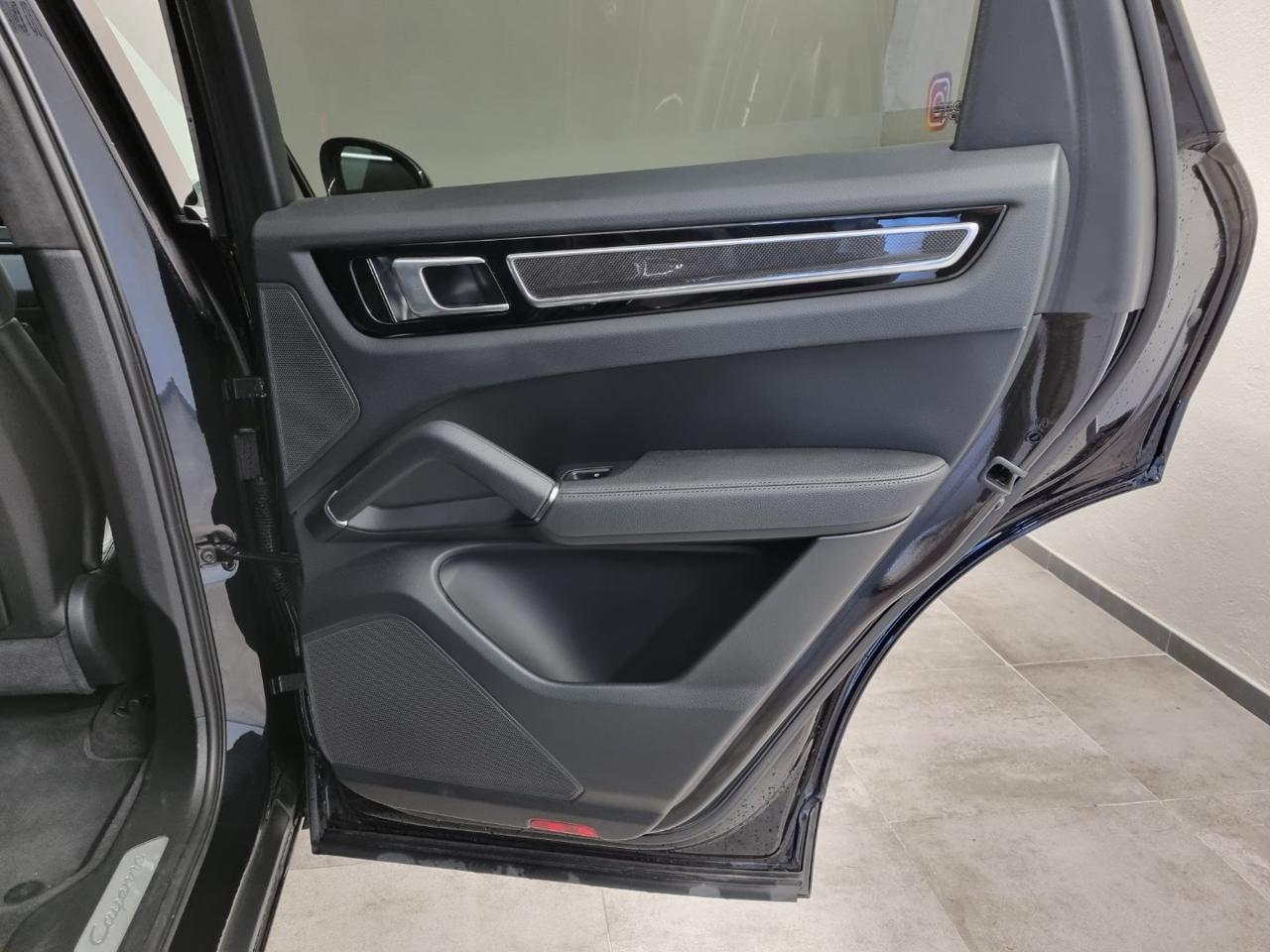 PORSCHE Cayenne 3.0 V6 PackSportAlleggerito - 50