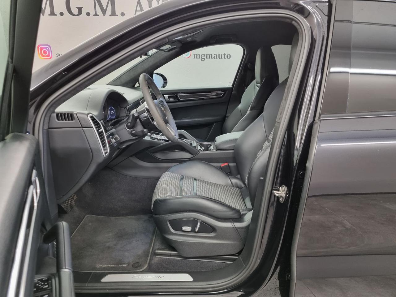 PORSCHE Cayenne 3.0 V6 PackSportAlleggerito - 10