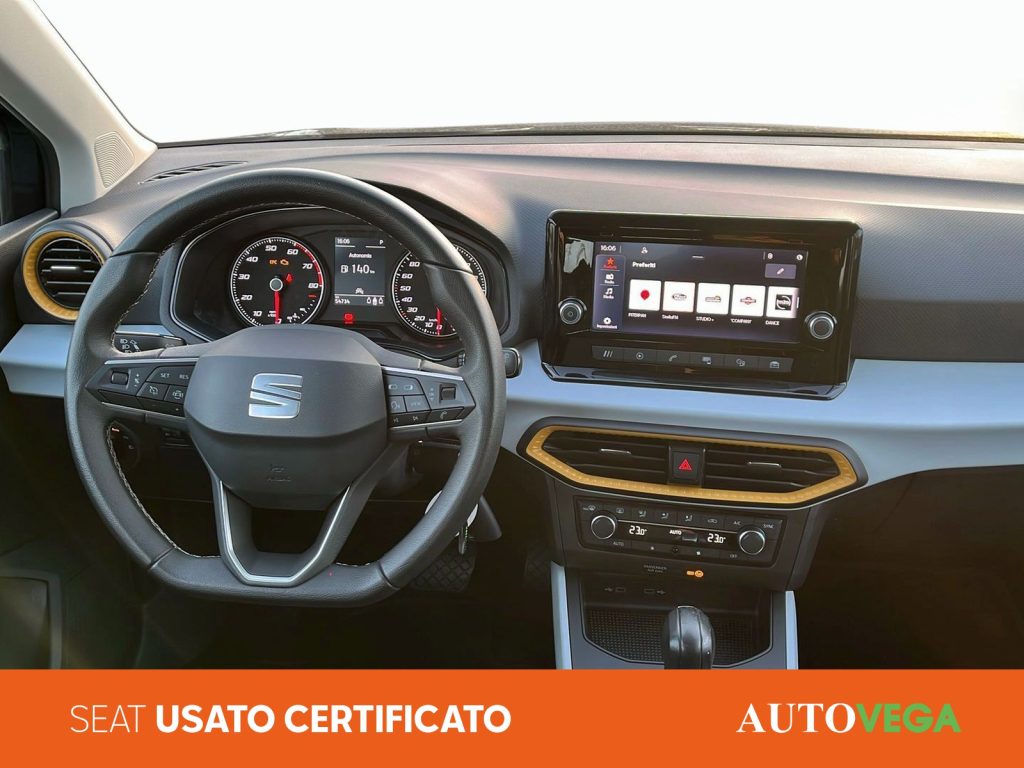 SEAT Arona 1.0 ecotsi style 110cv dsg - 8