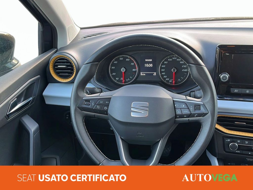 SEAT Arona 1.0 ecotsi style 110cv dsg - 9