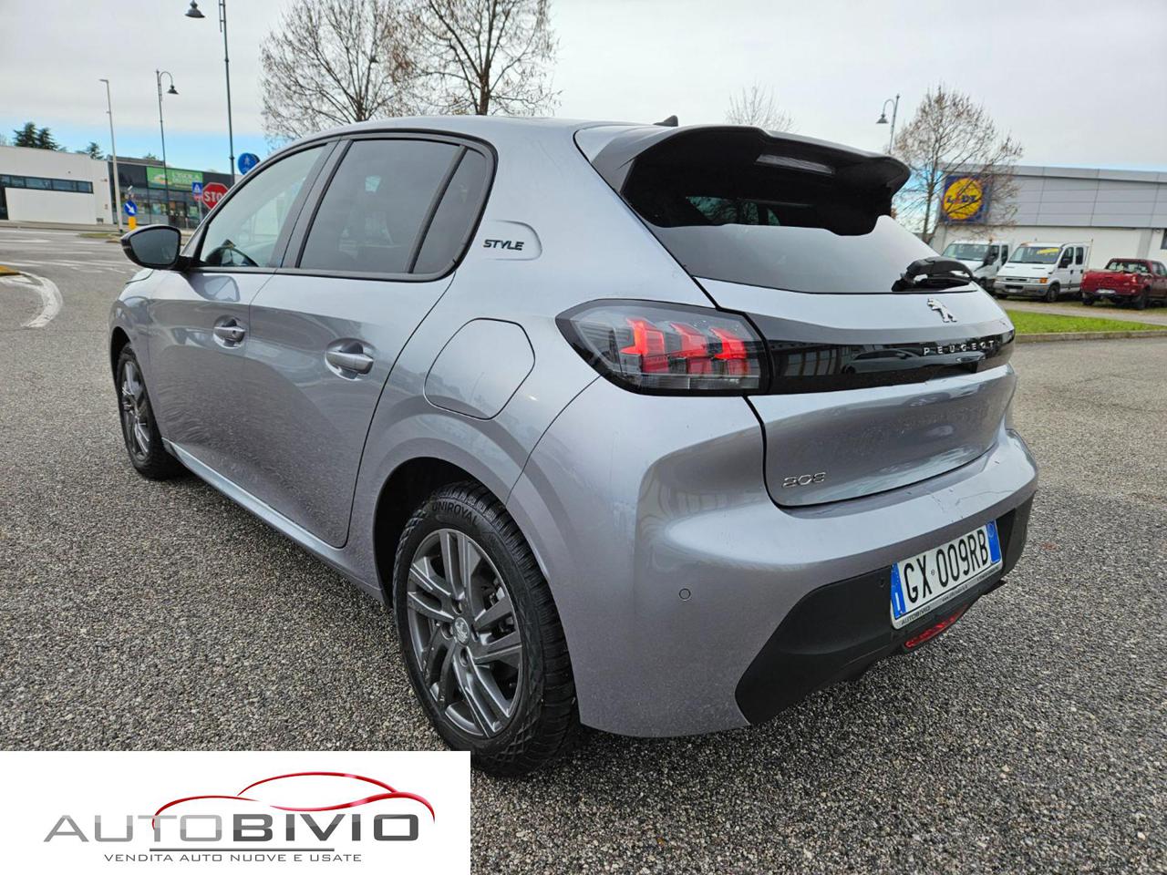 PEUGEOT 208 PureTech 100 Stop&Start EAT8 5 porte Style - 4
