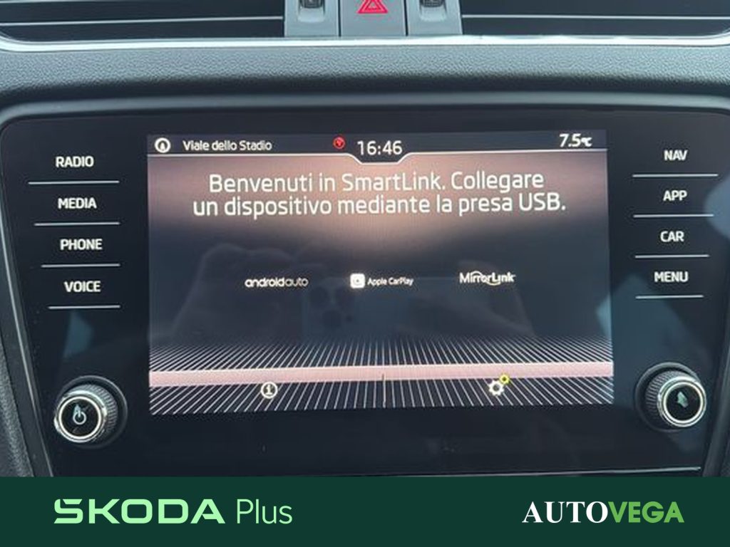 SKODA Octavia wagon 1.5 g-tec executive 130cv dsg - 12