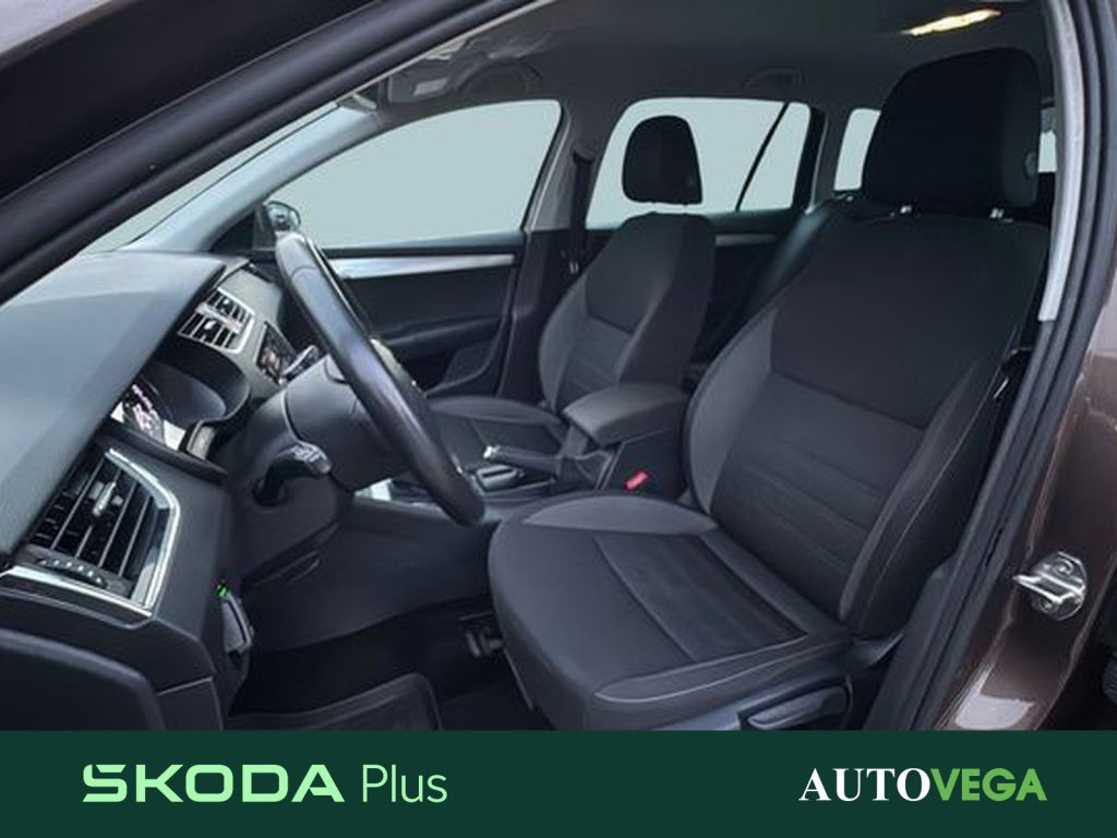 SKODA Octavia wagon 1.5 g-tec executive 130cv dsg - 16
