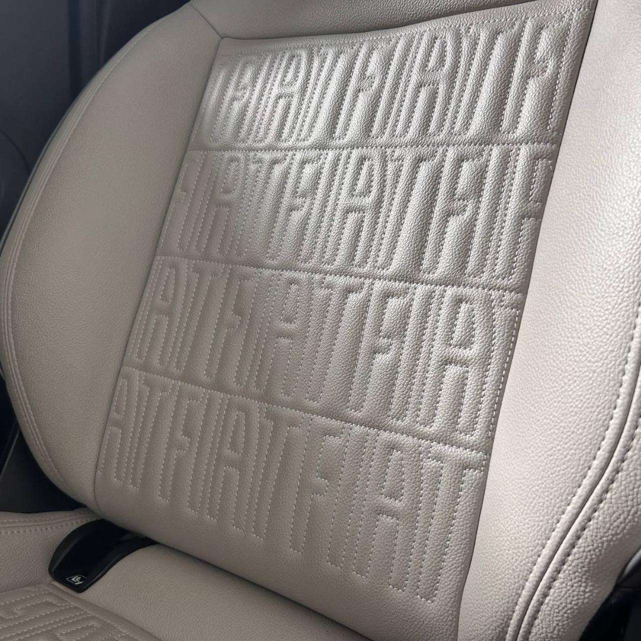 FIAT 500e Cabrio 42 kWh La Prima 320 Km autonomia - 10