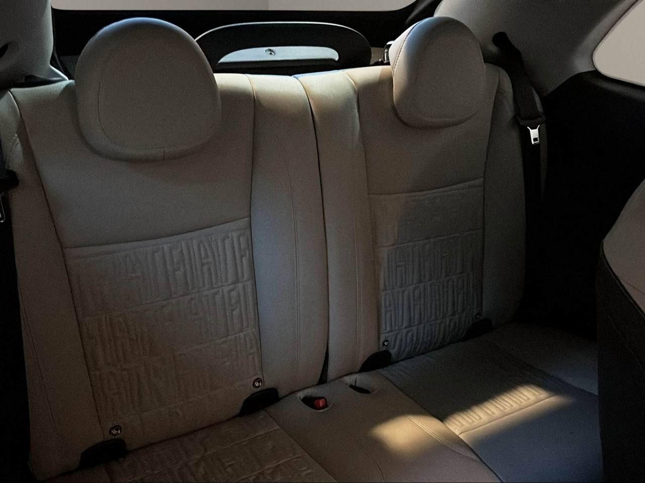 FIAT 500e Cabrio 42 kWh La Prima 320 Km autonomia - 13